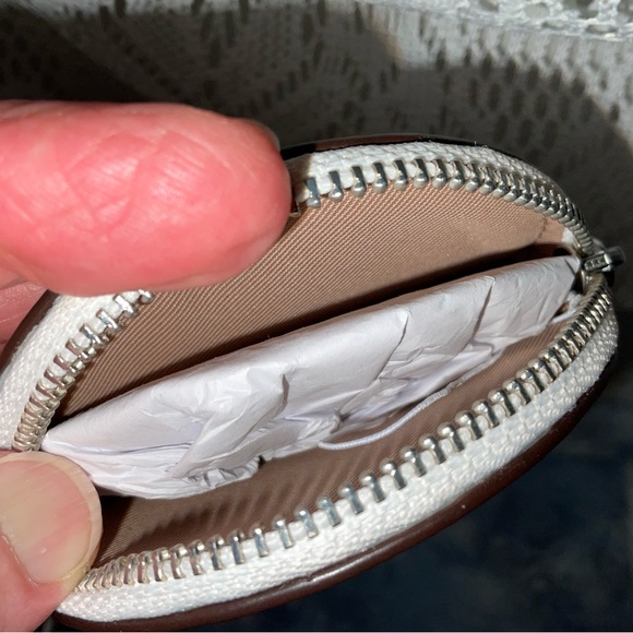 Coach Circle Coin Purse, signature canvas, white, NWT - Picture 5 of 8